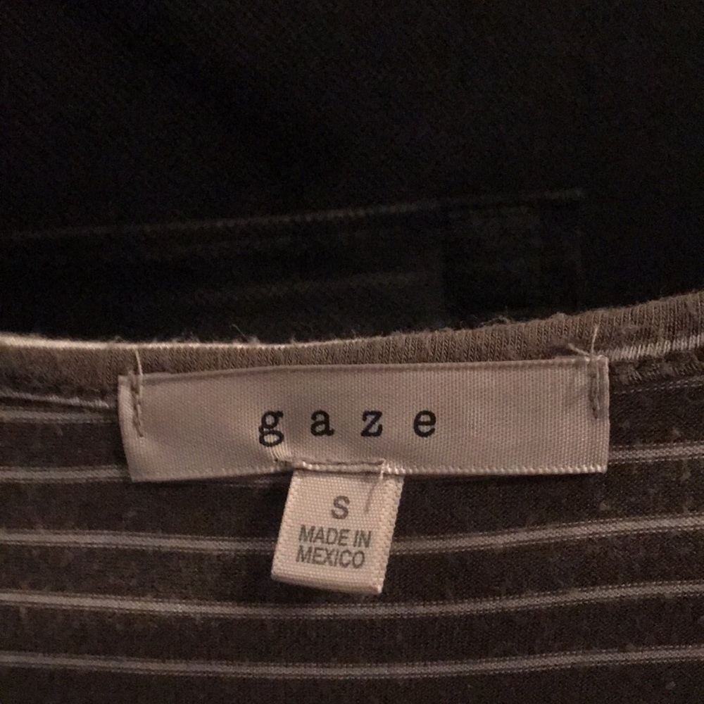 Crop top - Picture 2 of 3